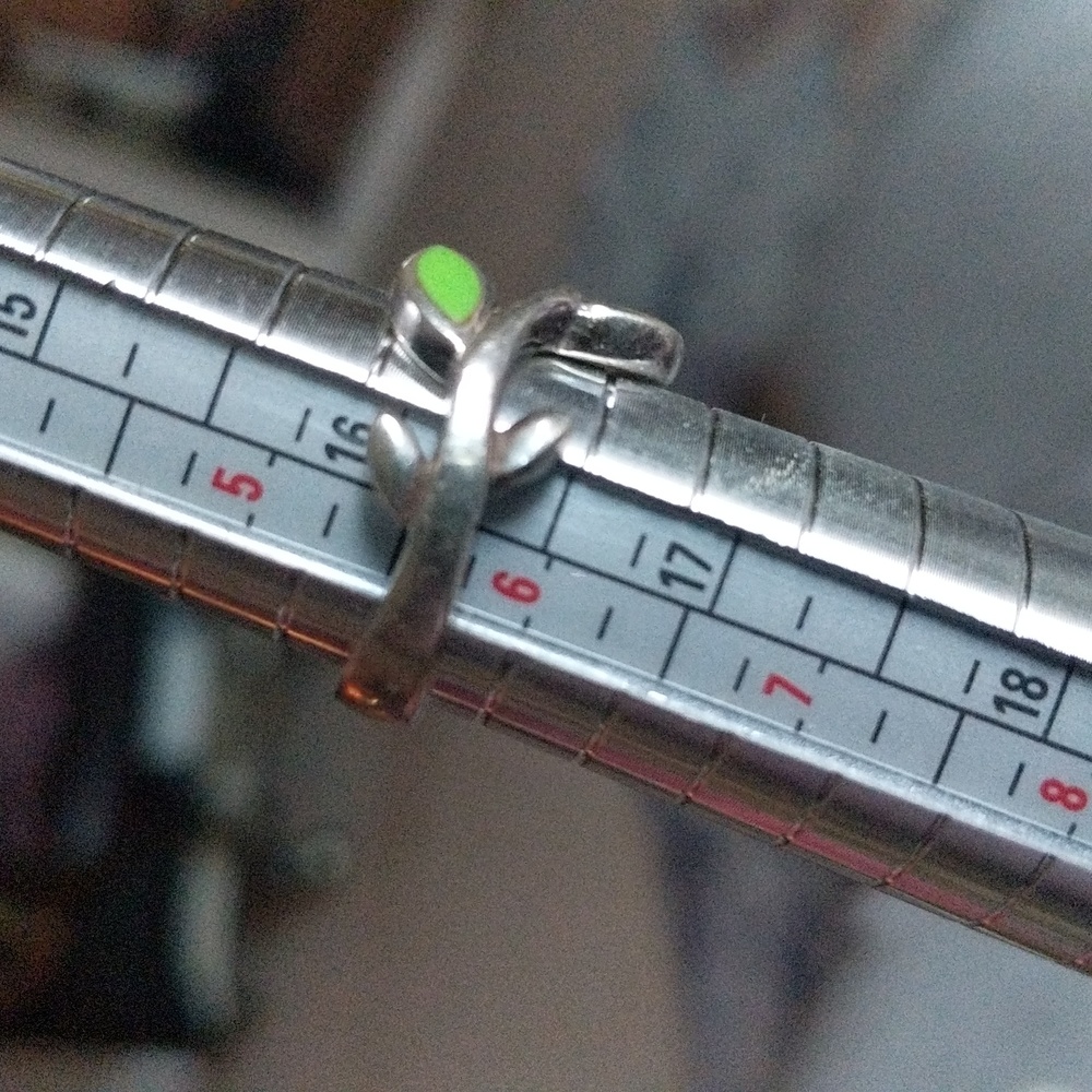 Silver Leaf Ring - Picture 6 of 6